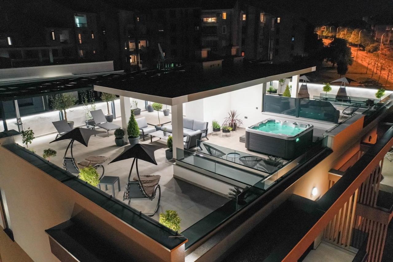 Leonardo Luxury Residence 2 Penthouse With Jacuzzi Zara Esterno foto